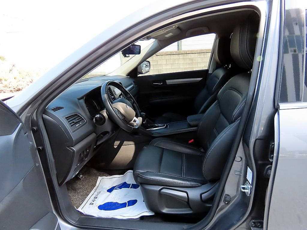 SAMSUNG QM6 - Vista 6