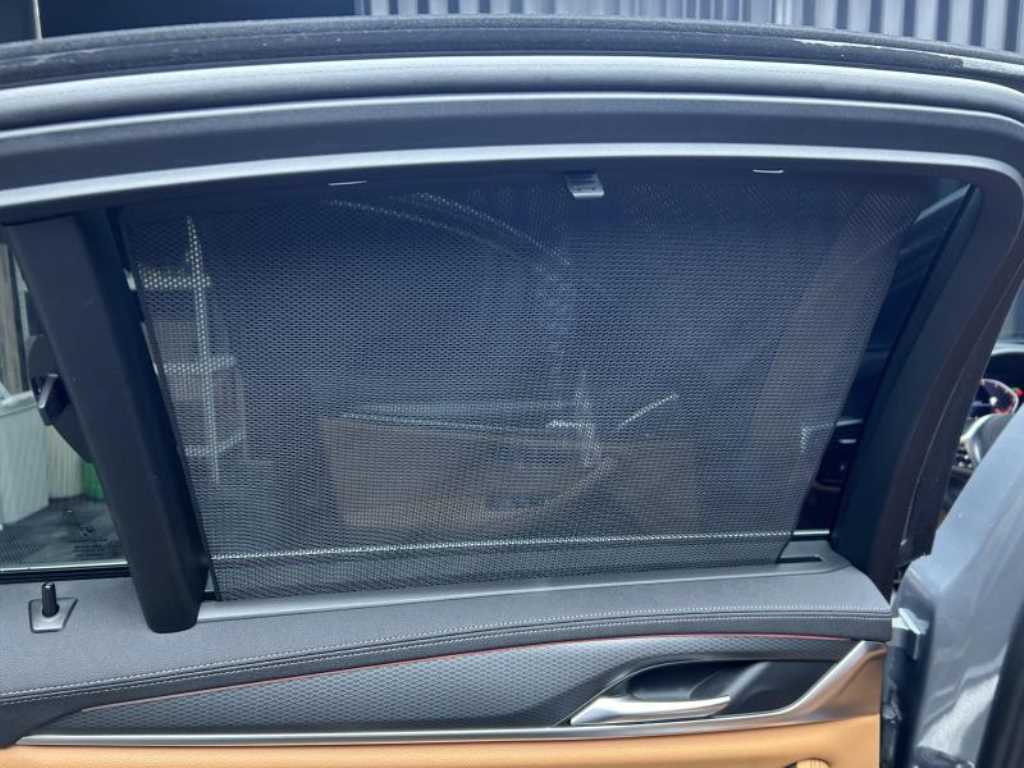 BMW 5 Series - Vista 10