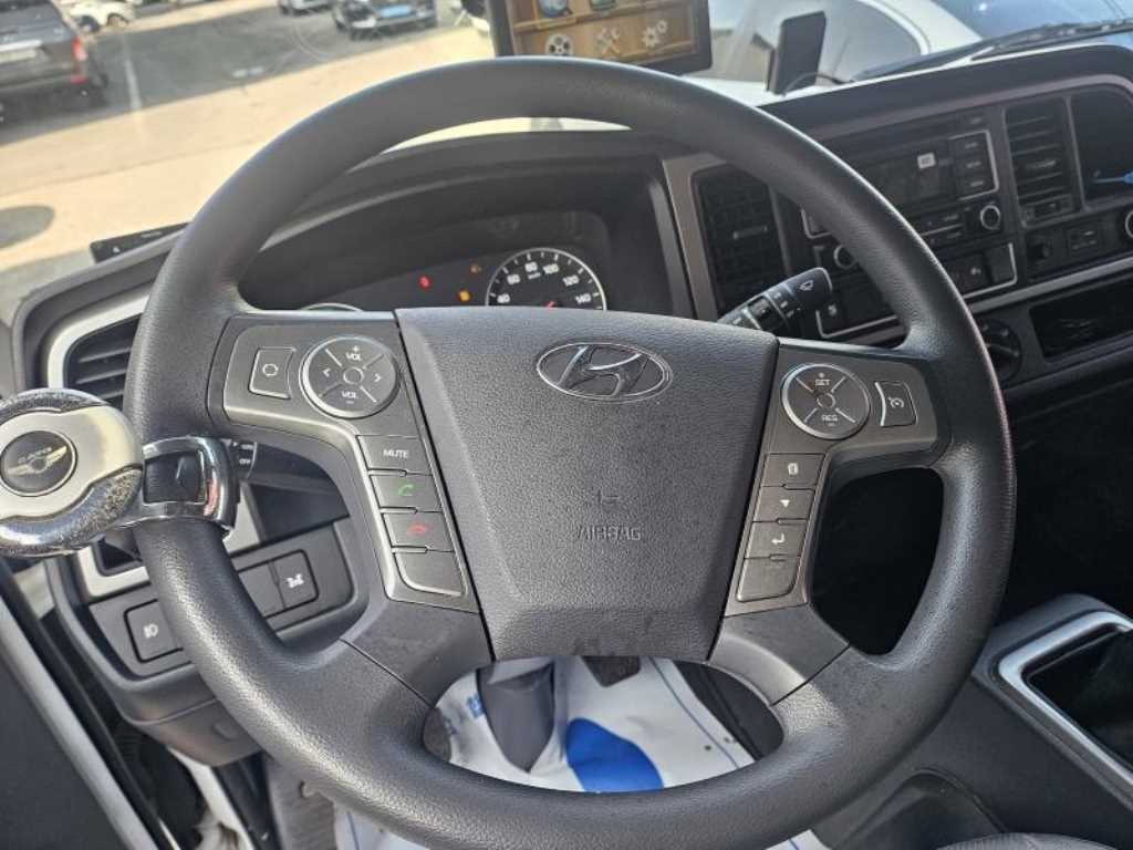 medium and large cargo Cargo - Vista 12