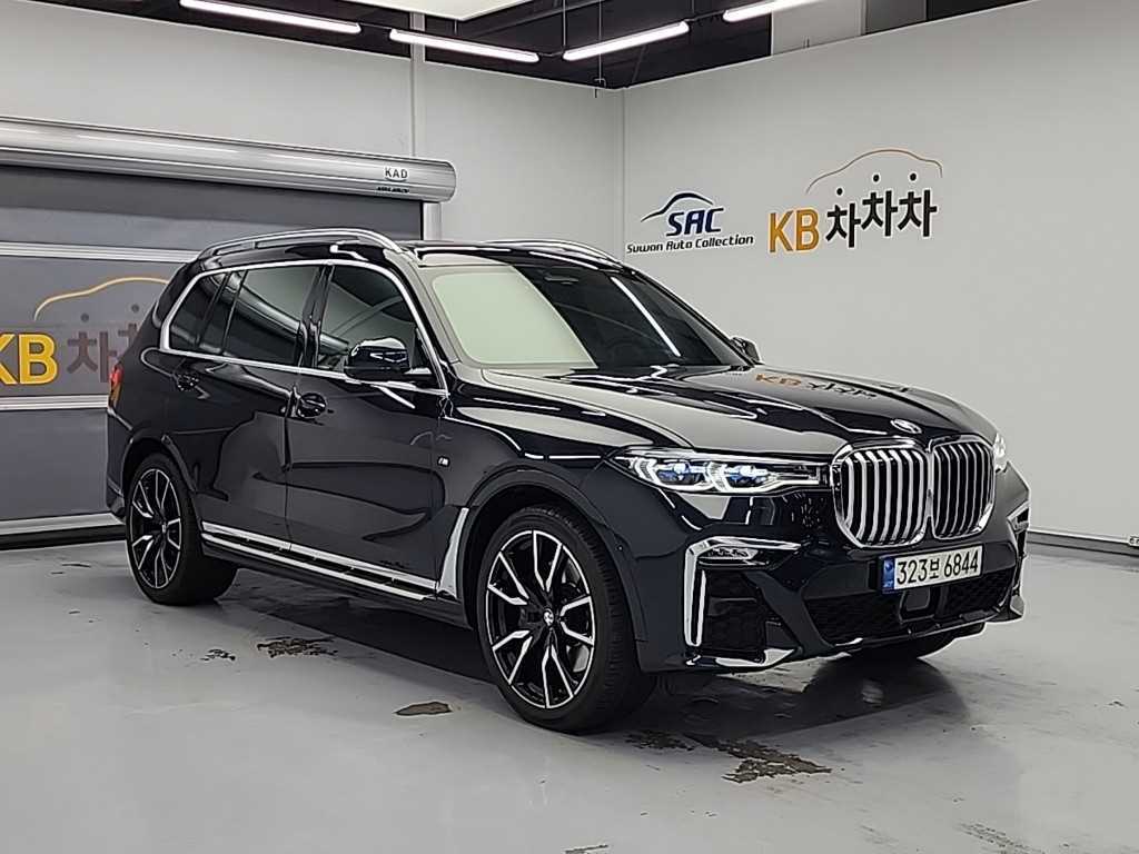BMW X7 - Vista 4