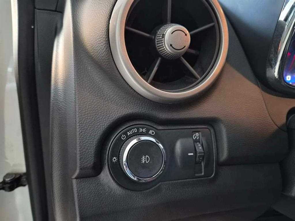 Chevrolet Trax 2015 Blanco - Importación desde Corea - HF Imports Iquique - Foto 13