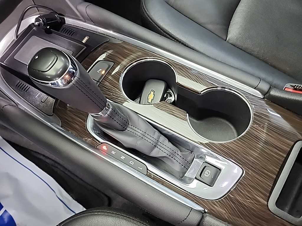 Chevrolet Malibu - Vista 8