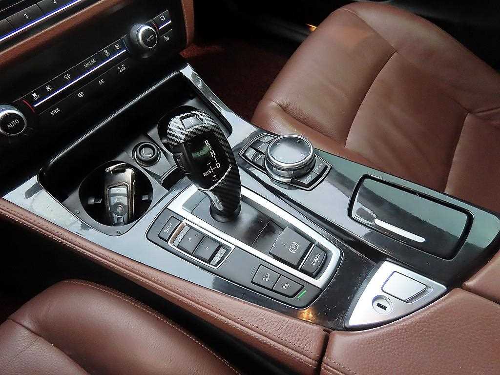 BMW 5 Series - Vista 11