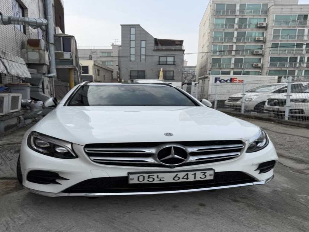 Mercedes Benz GLC Class 2018 - Importación desde Corea - HF Imports Iquique - Foto 1