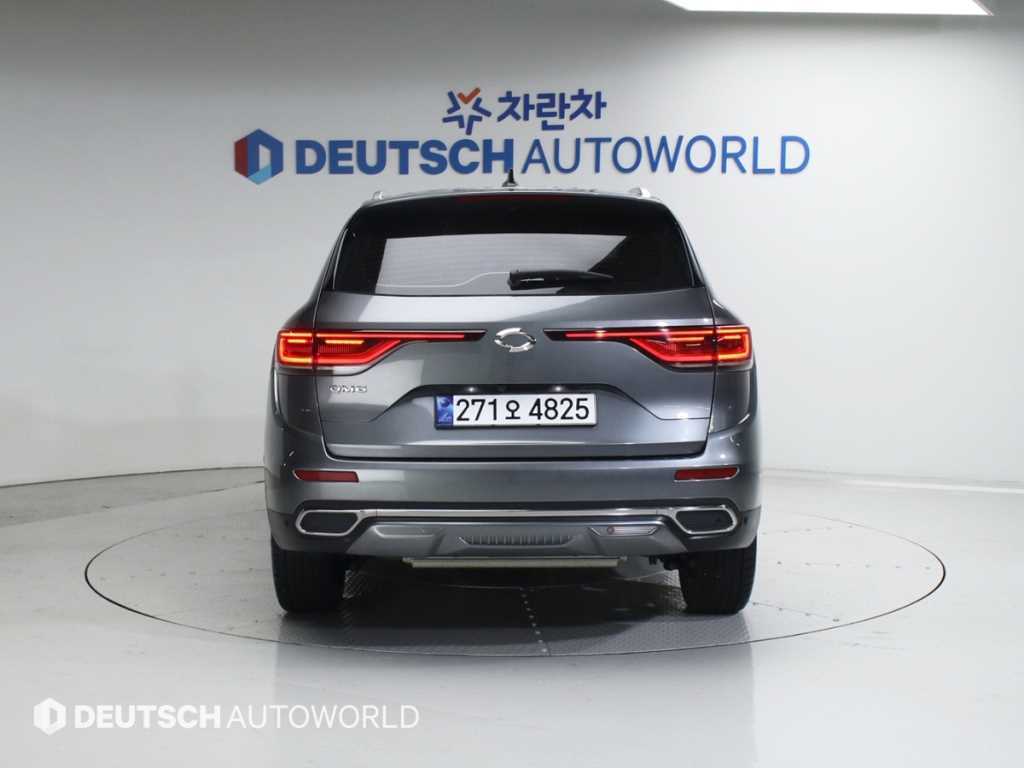 SAMSUNG QM6 - Vista 4