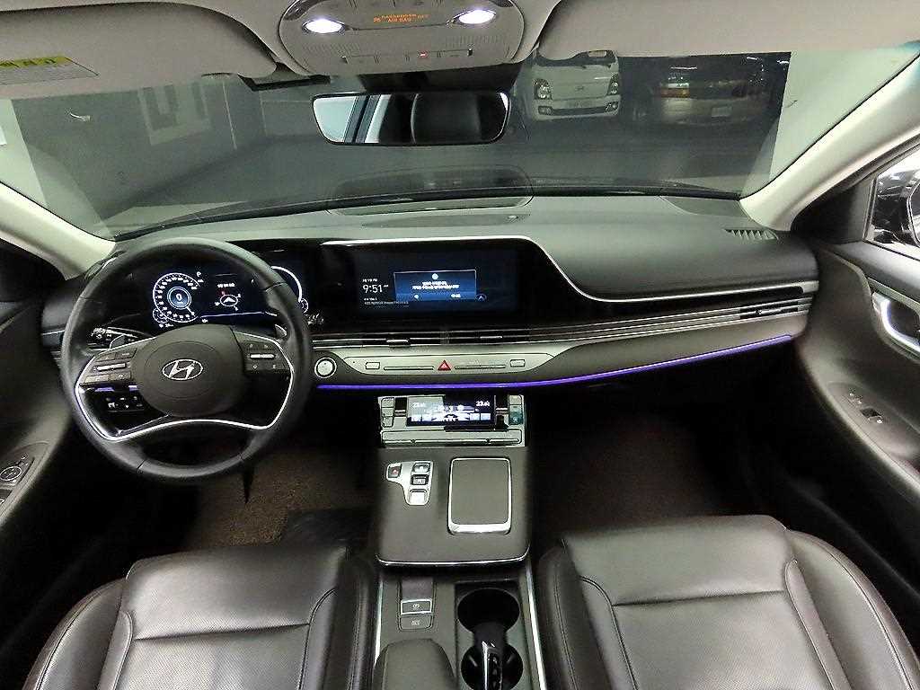 HYUNDAI Grandeur - Vista 8