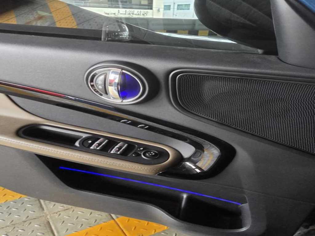 Mini Countryman 2018 Azul - Importación desde Corea - HF Imports Iquique - Foto 16