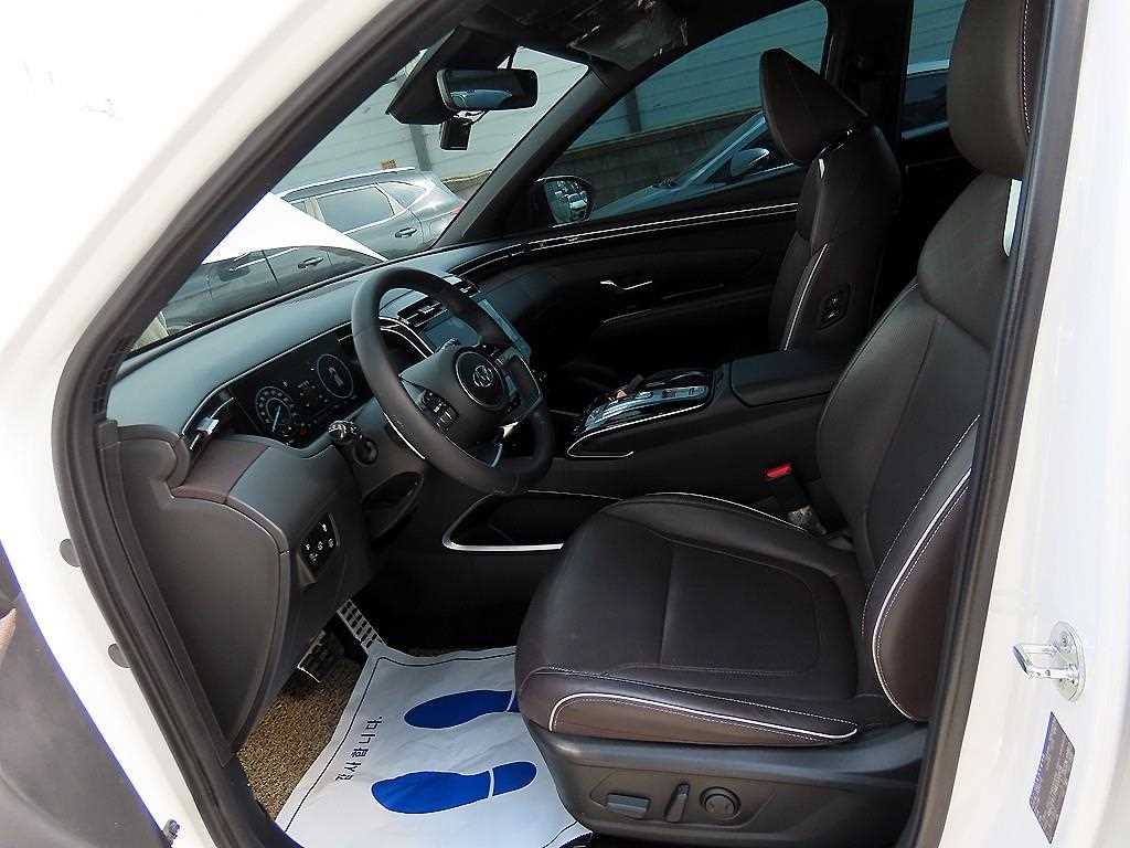 HYUNDAI Tucson - Vista 5