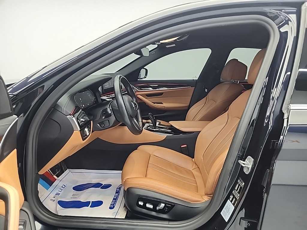 BMW 5 Series - Vista 11