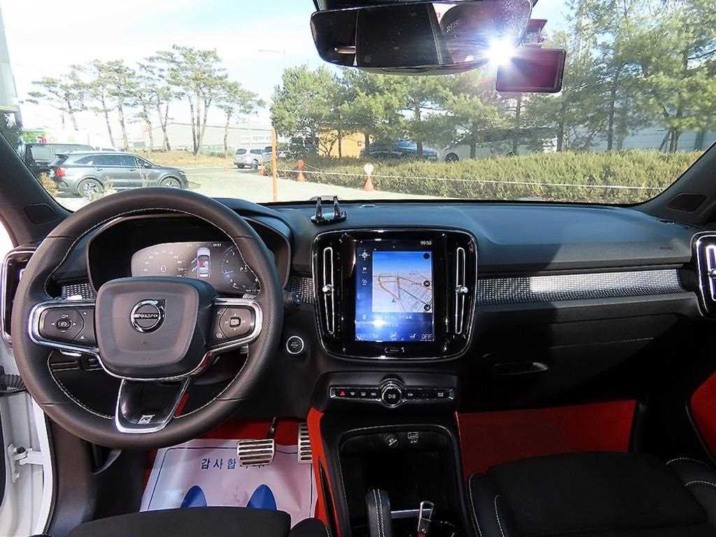 Volvo XC40 - Vista 7