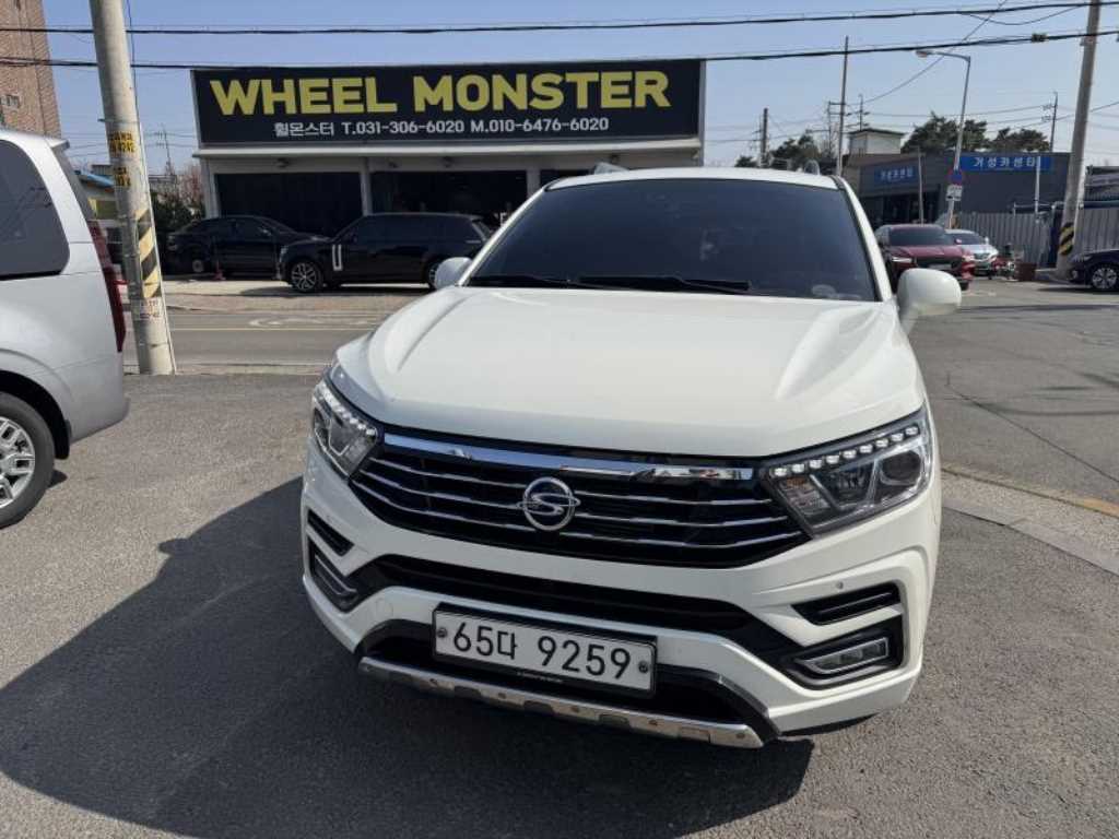 Ssangyong Korando 2019 Blanco - Importación desde Corea - HF Imports Iquique - Foto 1