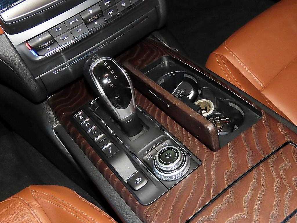 Maserati Ghibli - Vista 12