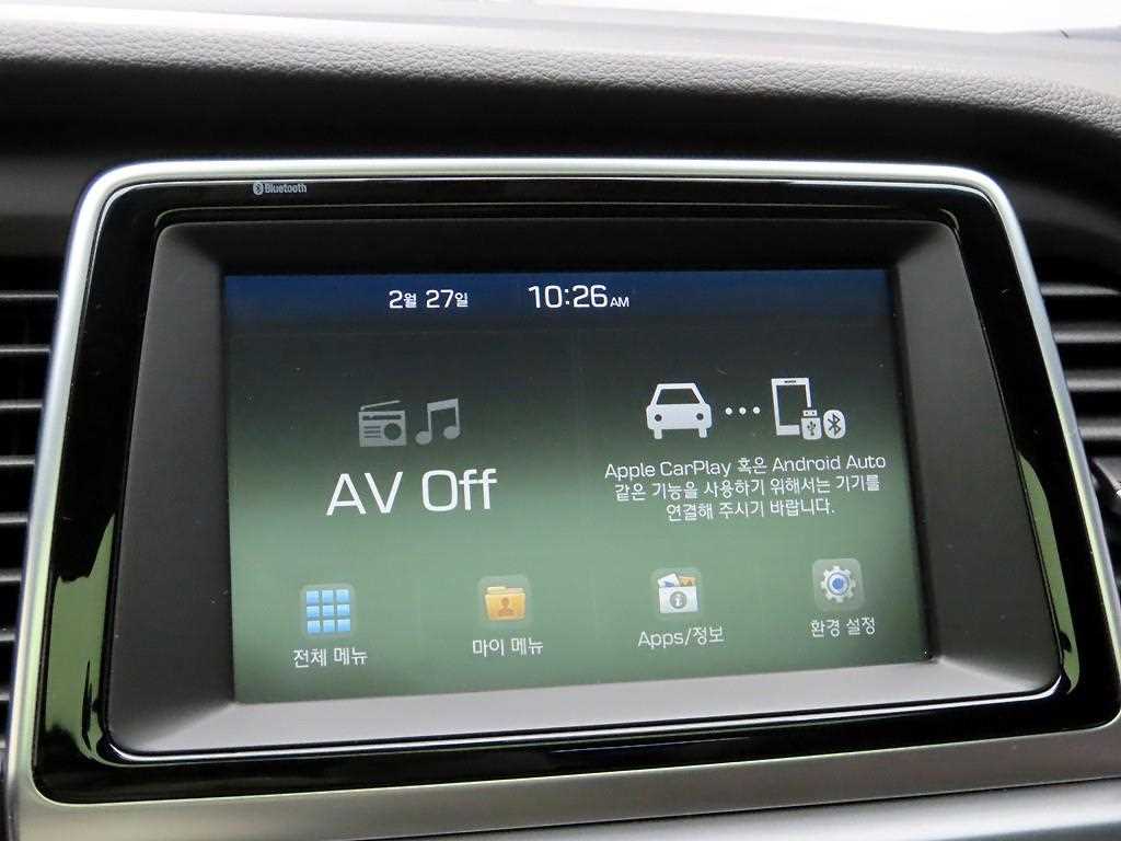 HYUNDAI Sonata - Vista 8