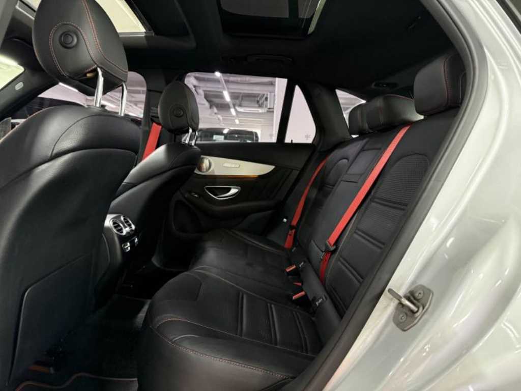 Mercedes Benz GLC Class - Vista 9