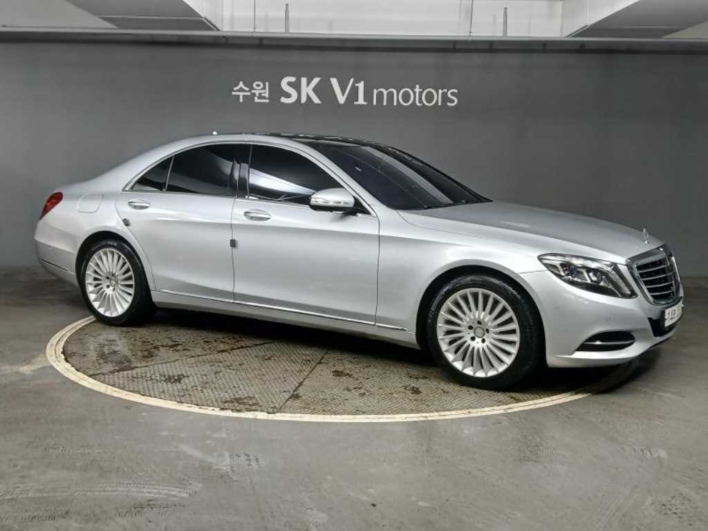 Mercedes Benz S Class - Vista 3