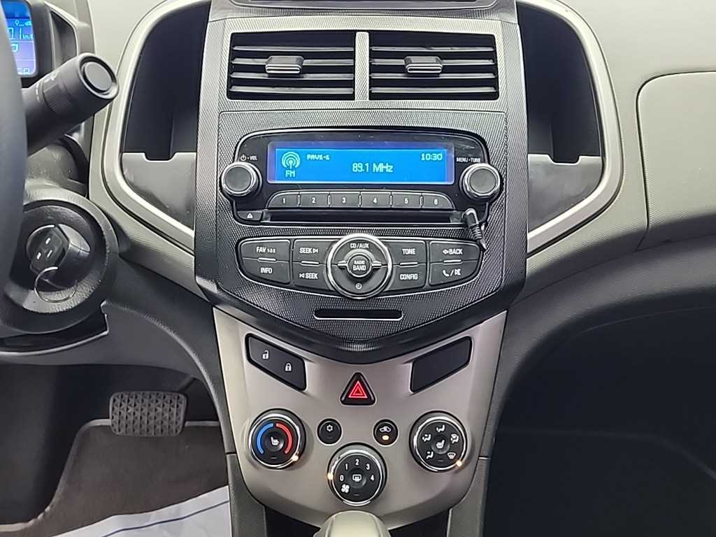 Chevrolet Abeo - Vista 10