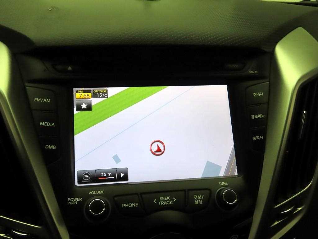 HYUNDAI Veloster - Vista 10