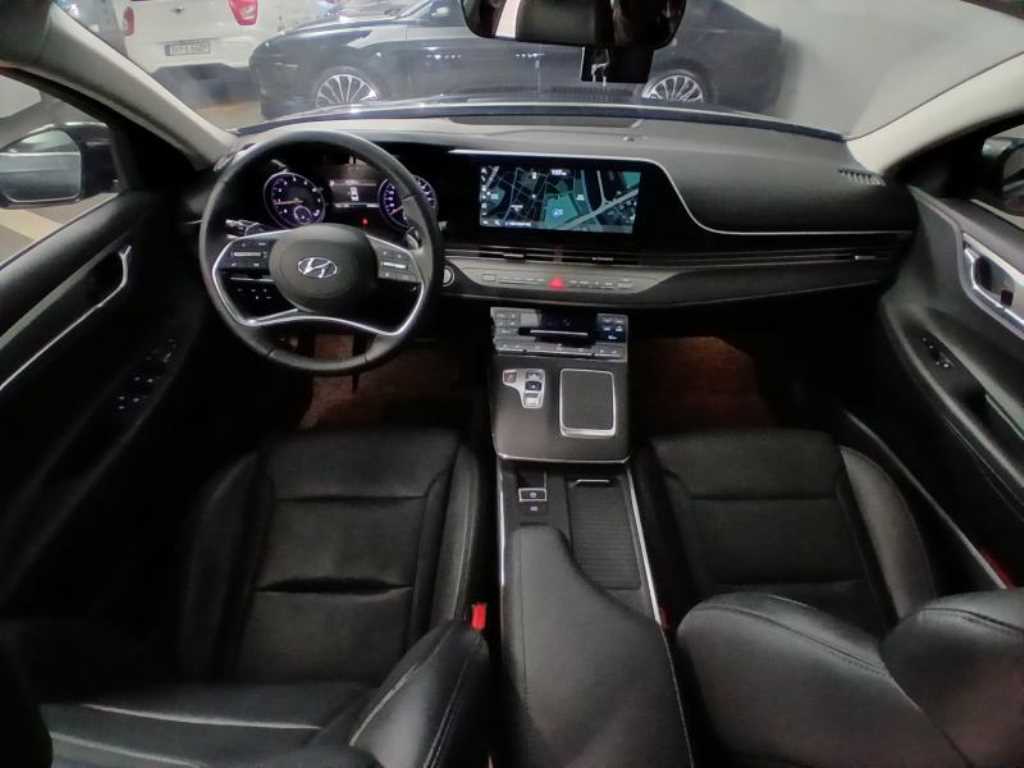 HYUNDAI Grandeur - Vista 6