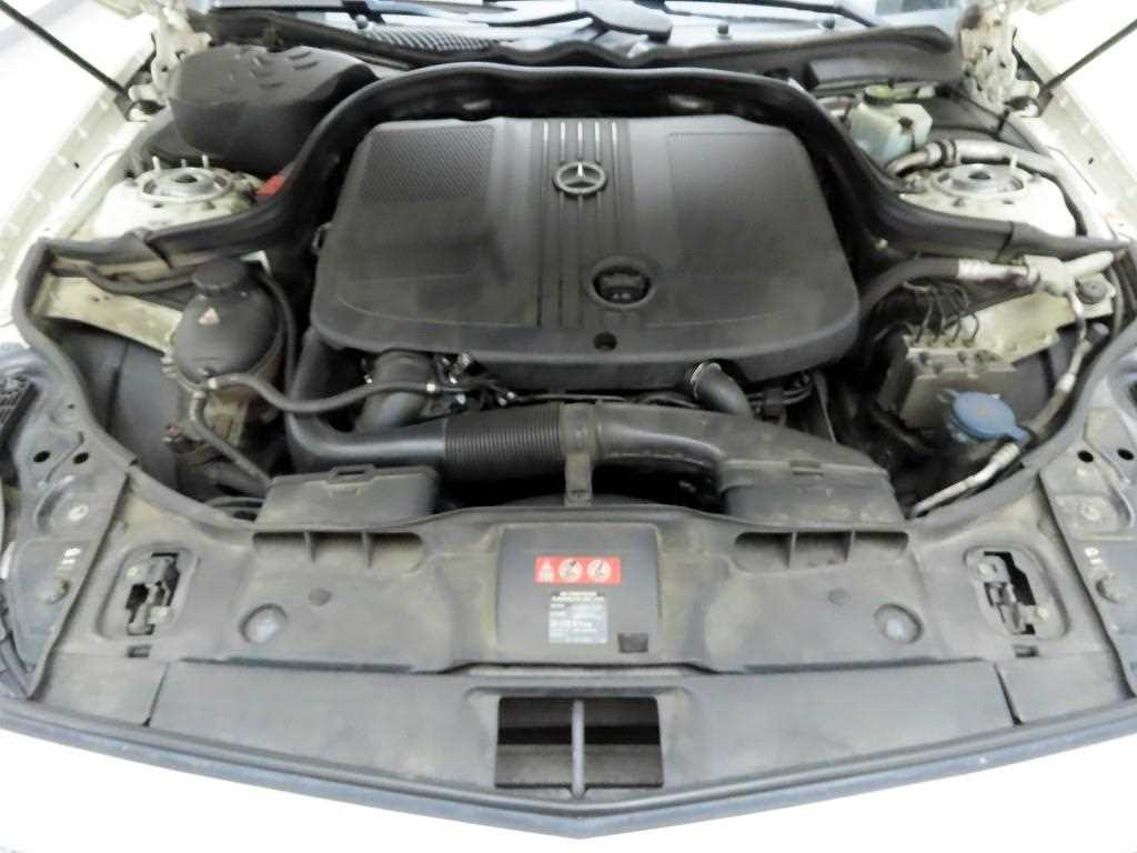 Mercedes Benz CLS Class 2016 Blanco - Importación desde Corea - HF Imports Iquique - Foto 20