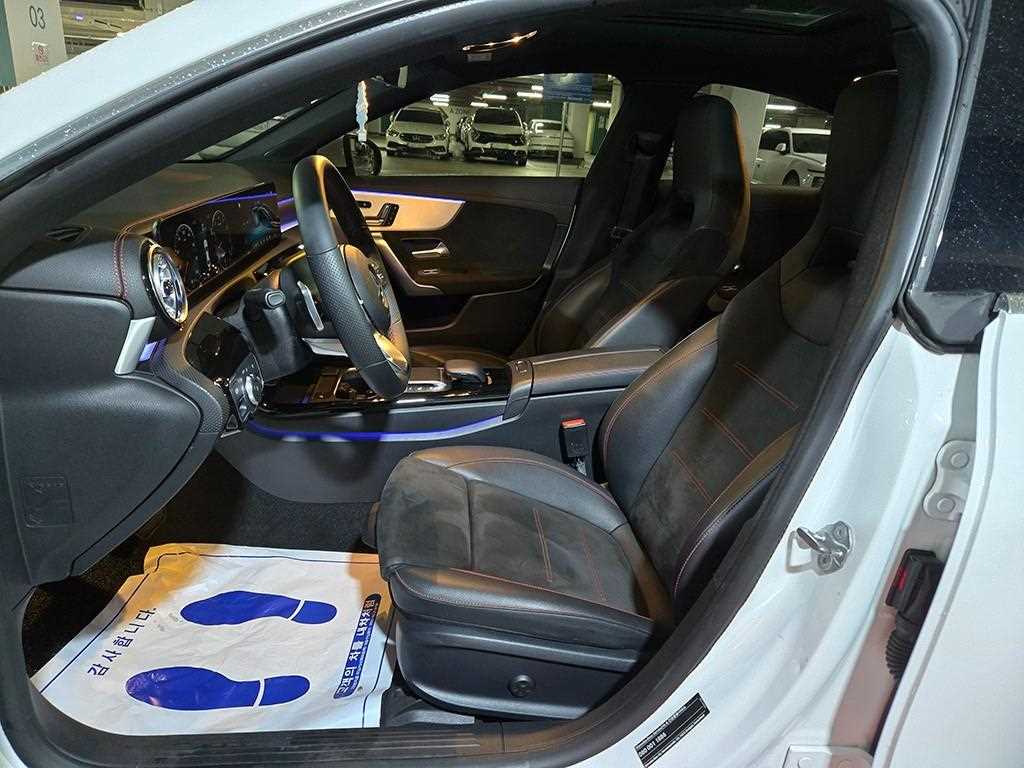 Mercedes Benz CLA Class - Vista 6