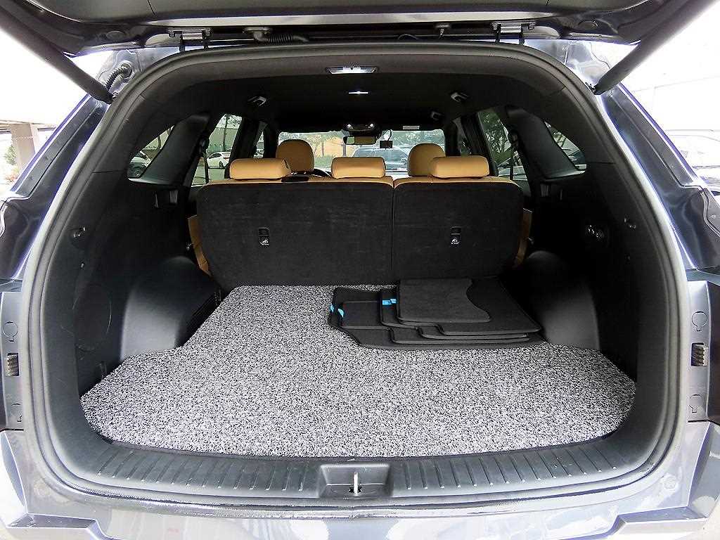 KIA Sorento 2022 Gris - Importación desde Corea - HF Imports Iquique - Foto 17