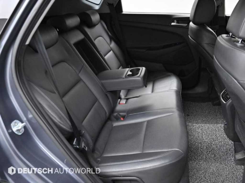 HYUNDAI Tucson - Vista 12