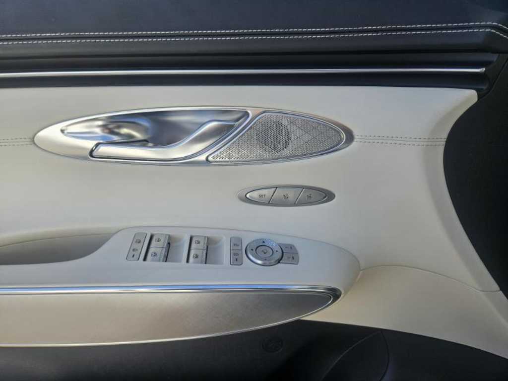 Genesis GV80 2024 Blanco - Importación desde Corea - HF Imports Iquique - Foto 16