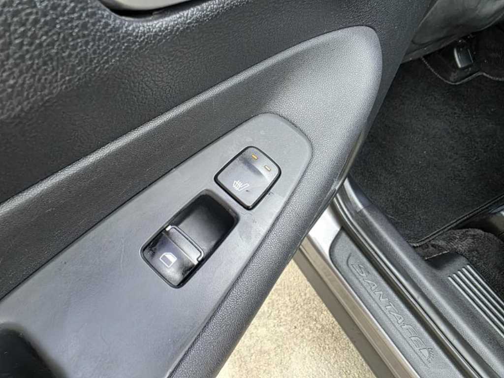 HYUNDAI Santa Fe - Vista 7