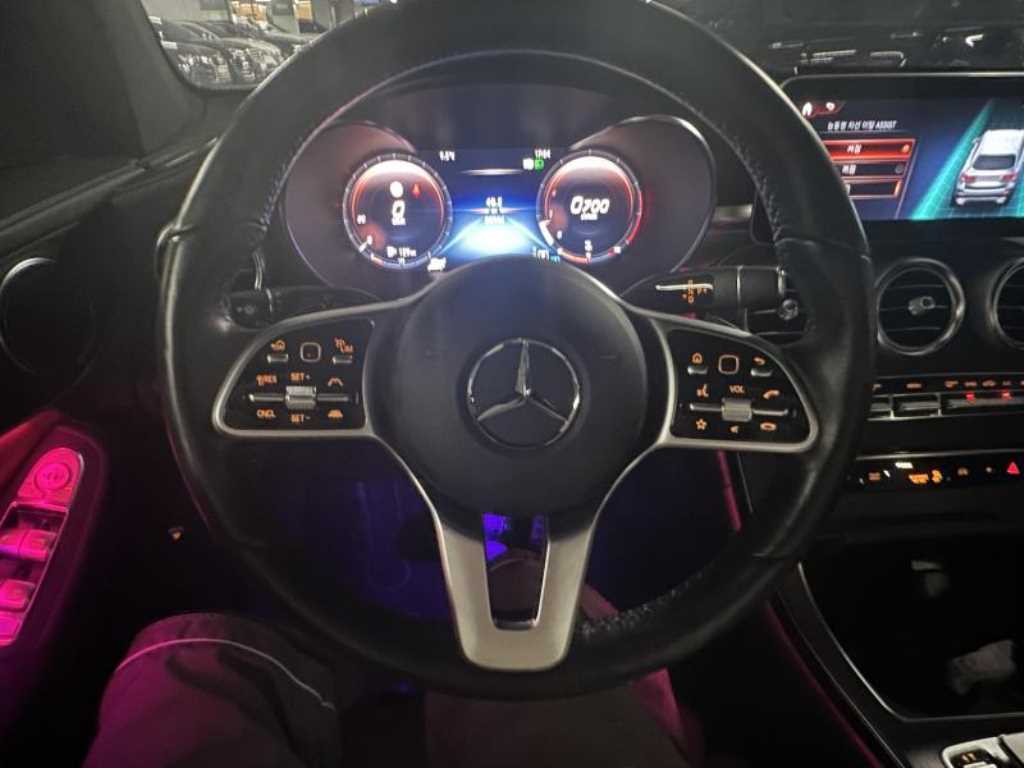 Mercedes Benz GLC Class 2022 Negro - Importación desde Corea - HF Imports Iquique - Foto 14