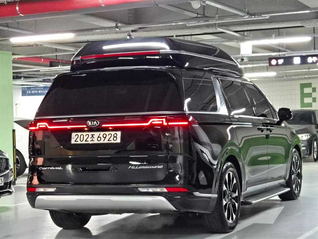 KIA Carnival - Vista 4