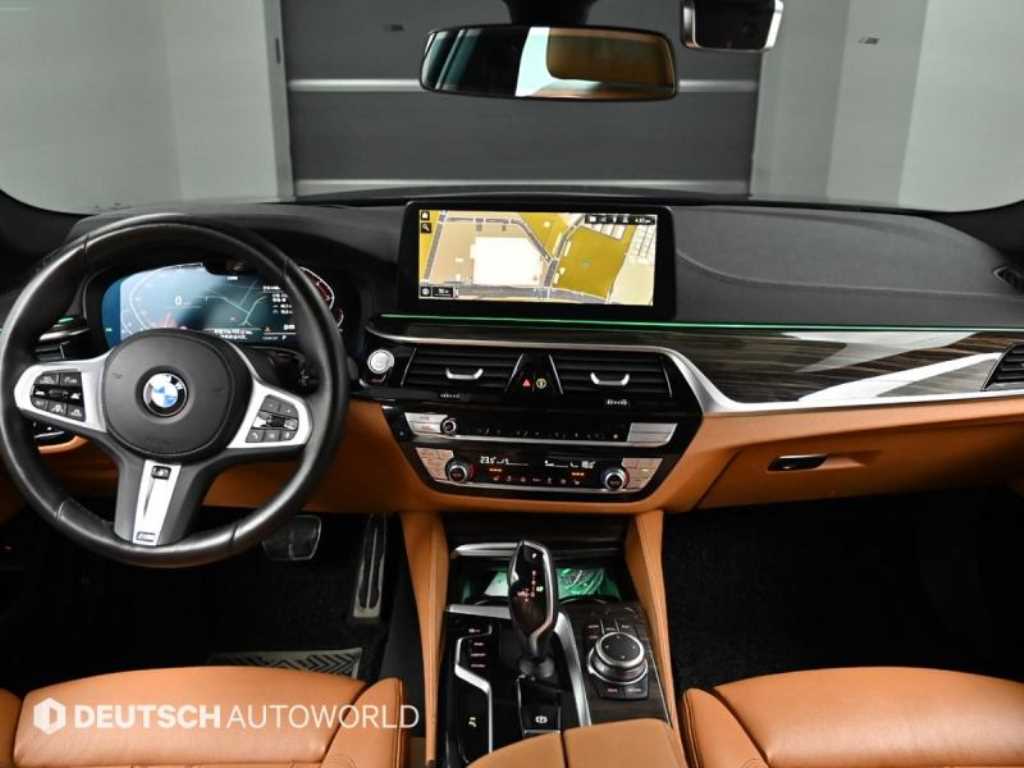 BMW 5 Series - Vista 7