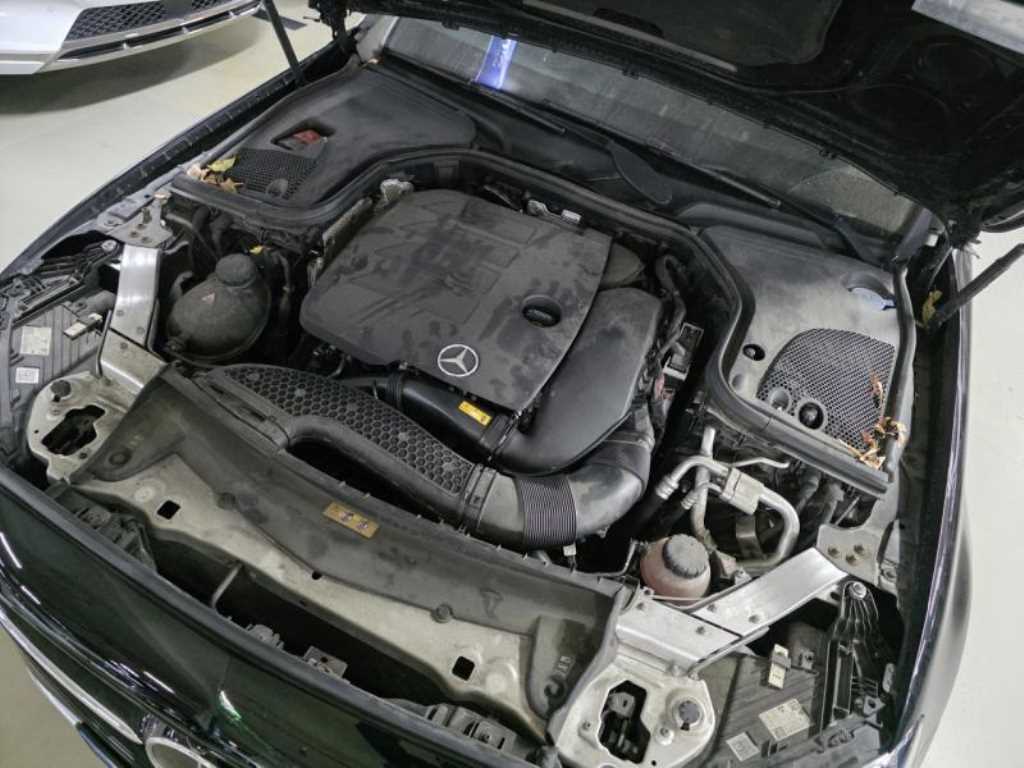 Mercedes Benz E class 2022 Negro - Importación desde Corea - HF Imports Iquique - Foto 20