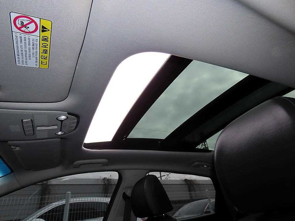 HYUNDAI Grandeur 2020 the color of pearl - Importación desde Corea - HF Imports Iquique - Foto 17