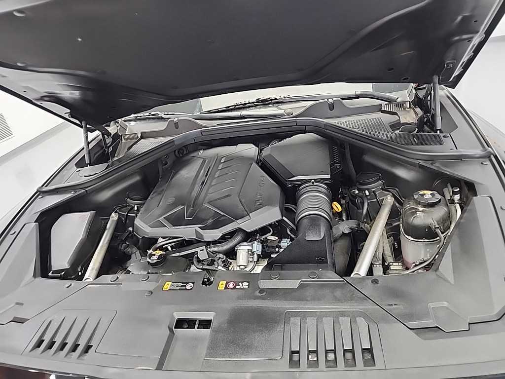 Genesis GV80 - Vista 5