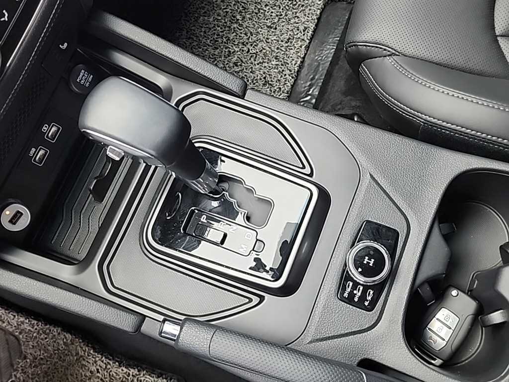 Ssangyong Rexton - Vista 8