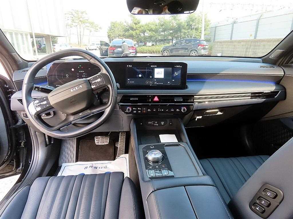 KIA K8 - Vista 7