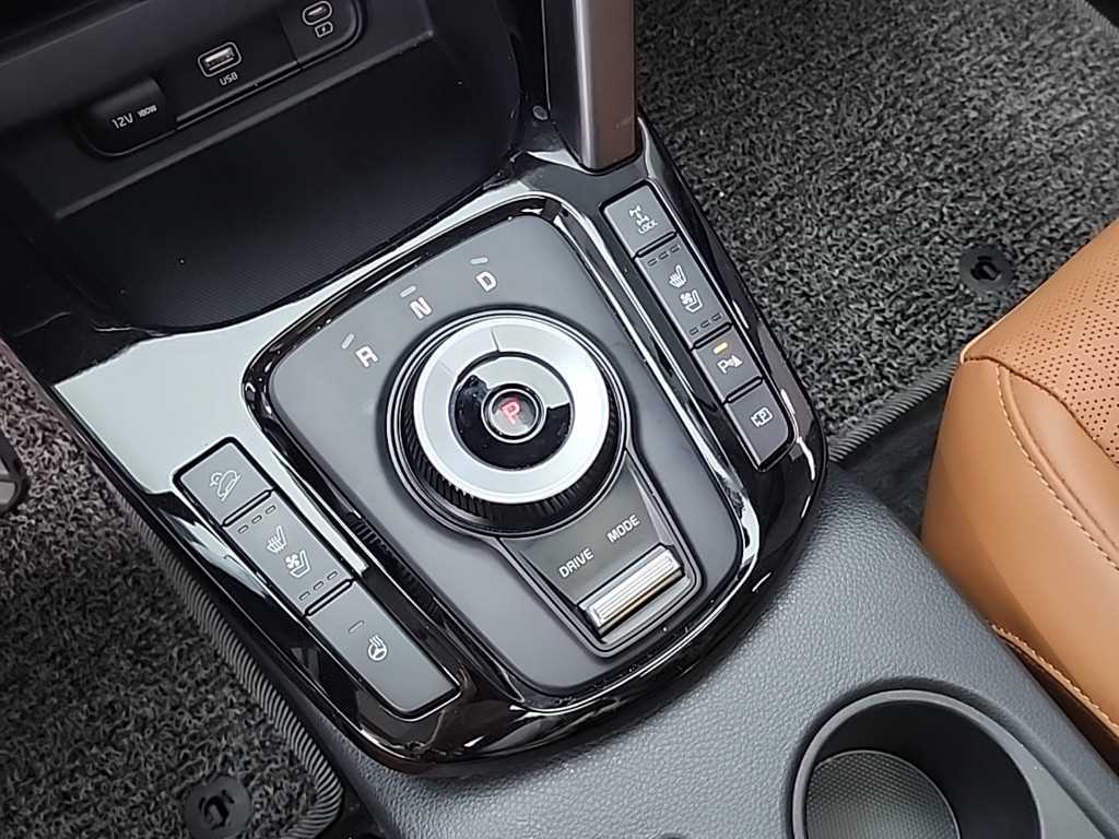 KIA Seltos - Vista 8