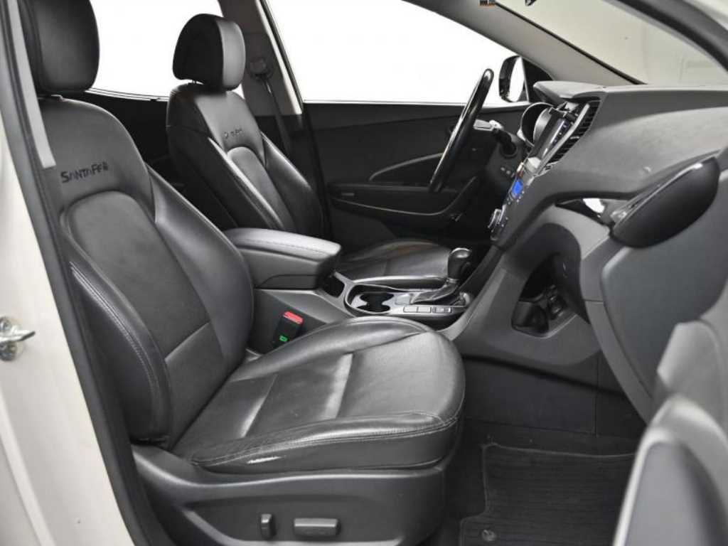 HYUNDAI Santa Fe - Vista 10