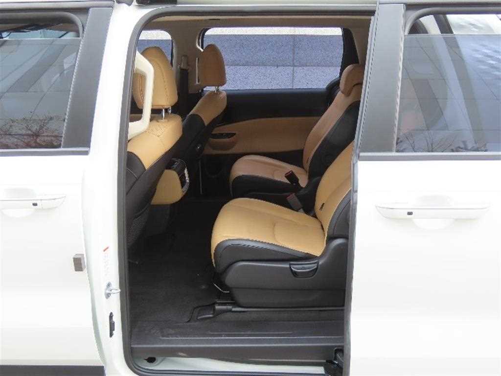 KIA Carnival 2023 Blanco - Importación desde Corea - HF Imports Iquique - Foto 14