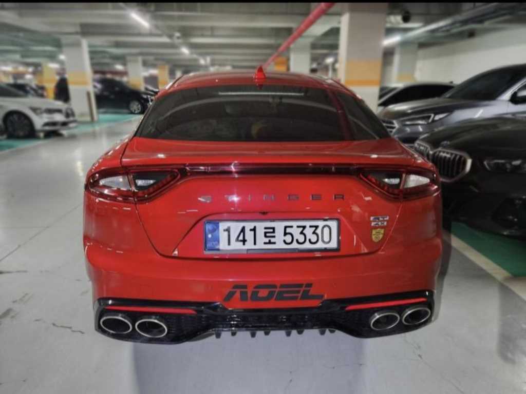 KIA Stinger - Vista 2