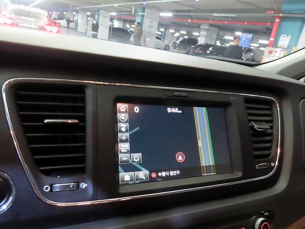 KIA Carnival 2020 Plateado - Importación desde Corea - HF Imports Iquique - Foto 14