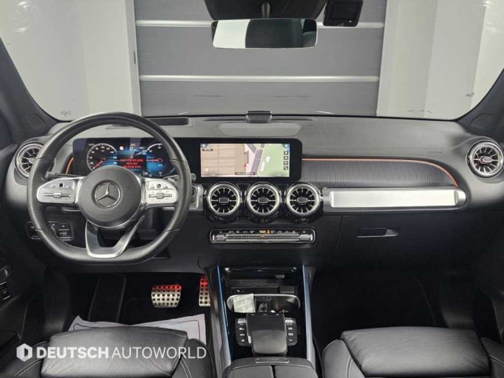 Mercedes Benz EQB - Vista 7