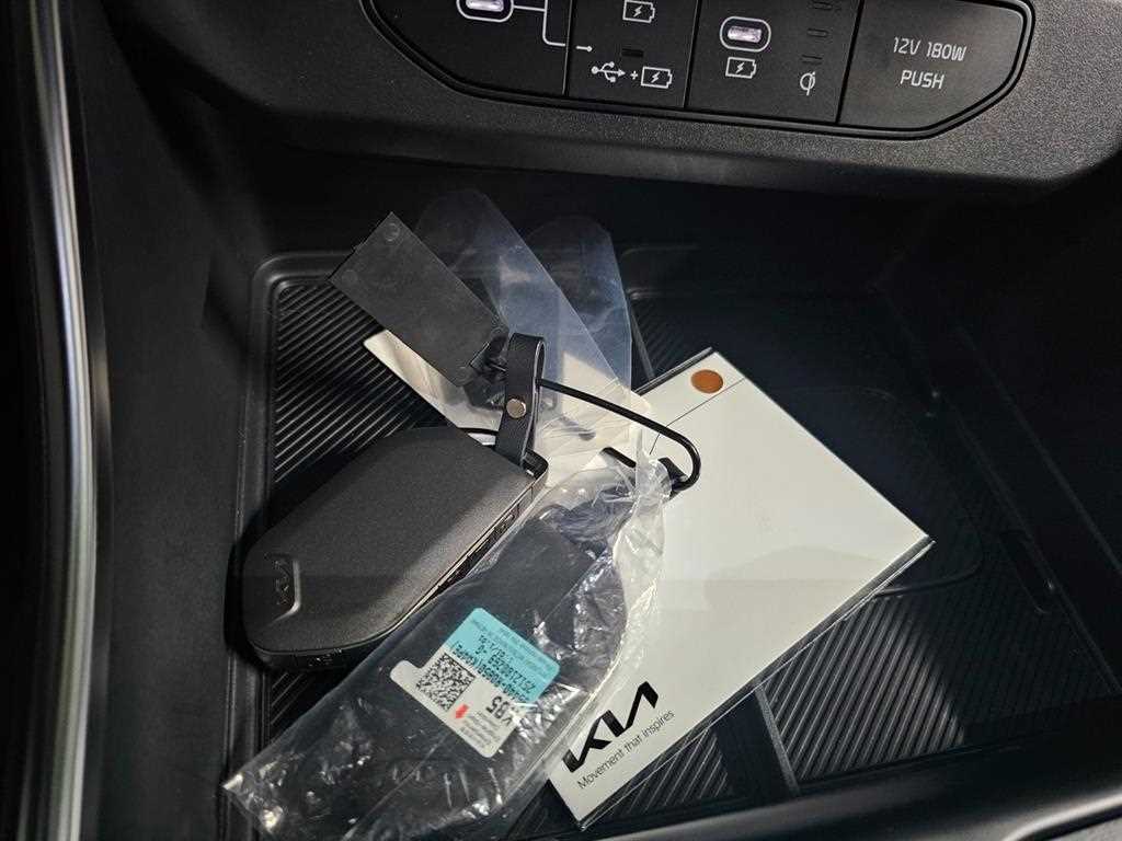 KIA Carnival - Vista 10