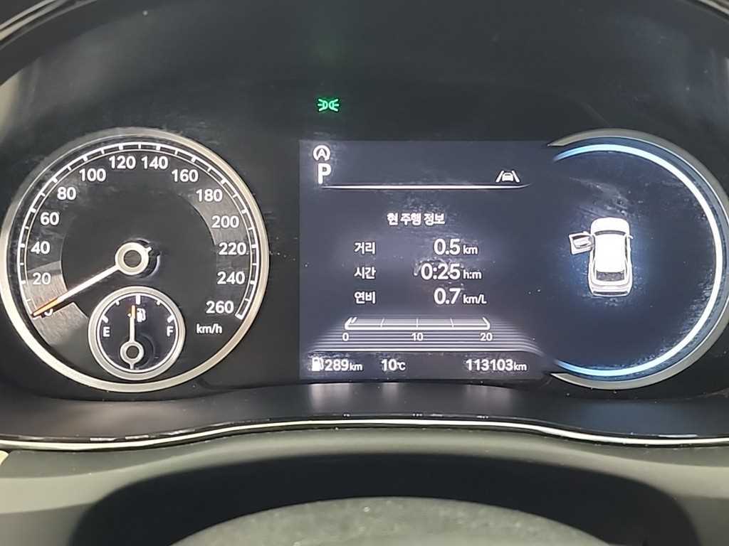 Genesis GV70 - Vista 6