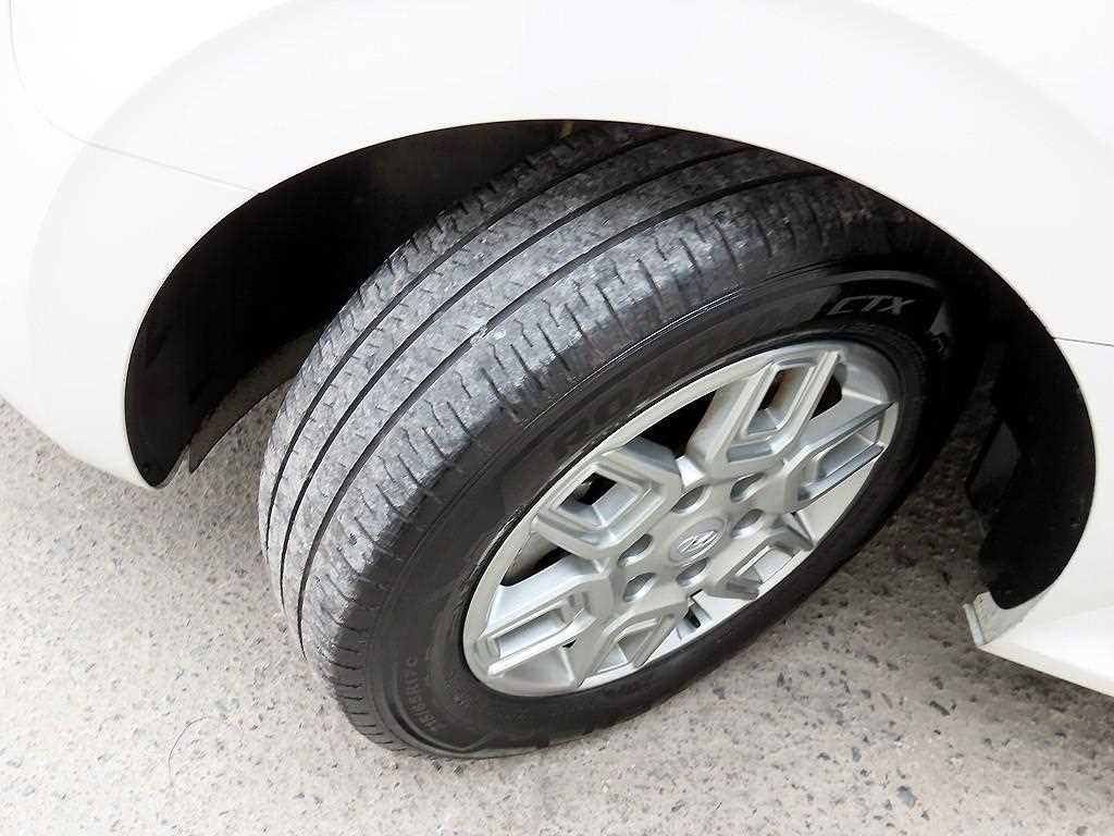 HYUNDAI Staria 2024 Blanco - Importación desde Corea - HF Imports Iquique - Foto 19