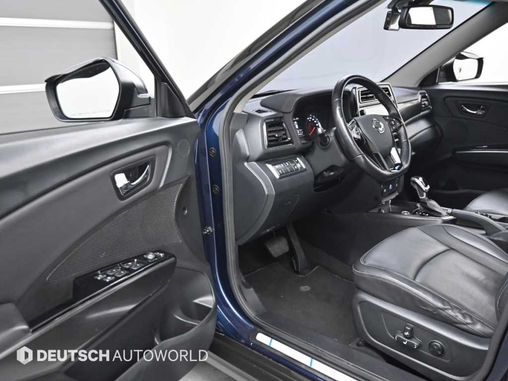 Ssangyong Tivoli - Vista 11