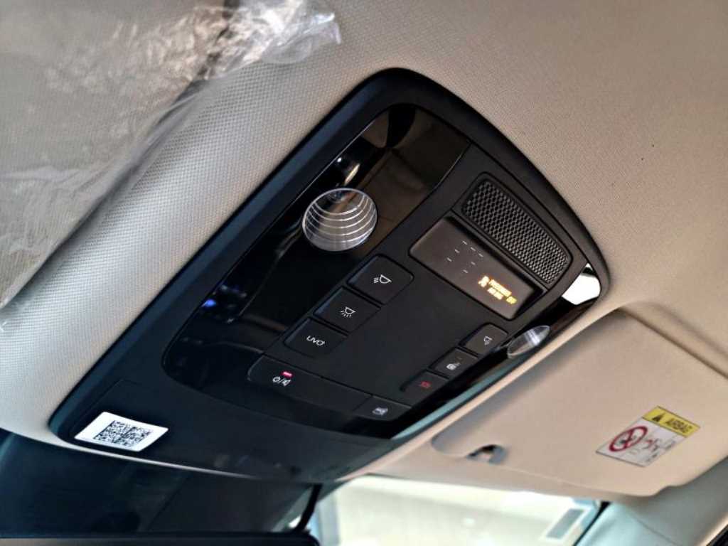 KIA Carnival 2021 Gris - Importación desde Corea - HF Imports Iquique - Foto 18