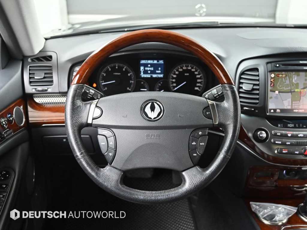 Ssangyong Chairman 2011 Negro - Importación desde Corea - HF Imports Iquique - Foto 13