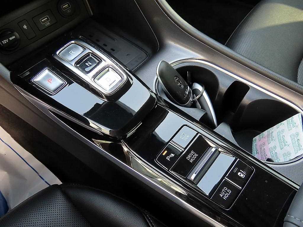 HYUNDAI Sonata - Vista 10