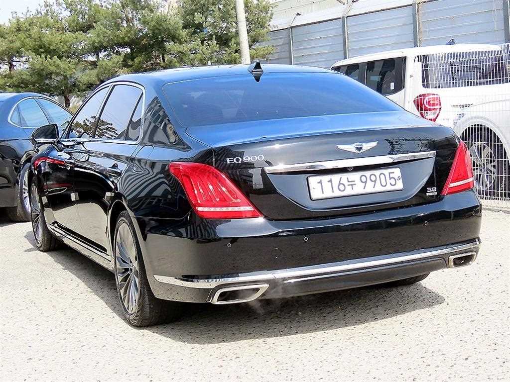 Genesis EQ900 - Vista 3